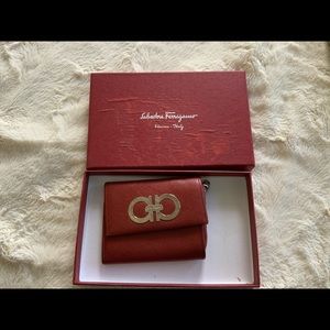 Salvatore Ferragamo - wallet - key chain